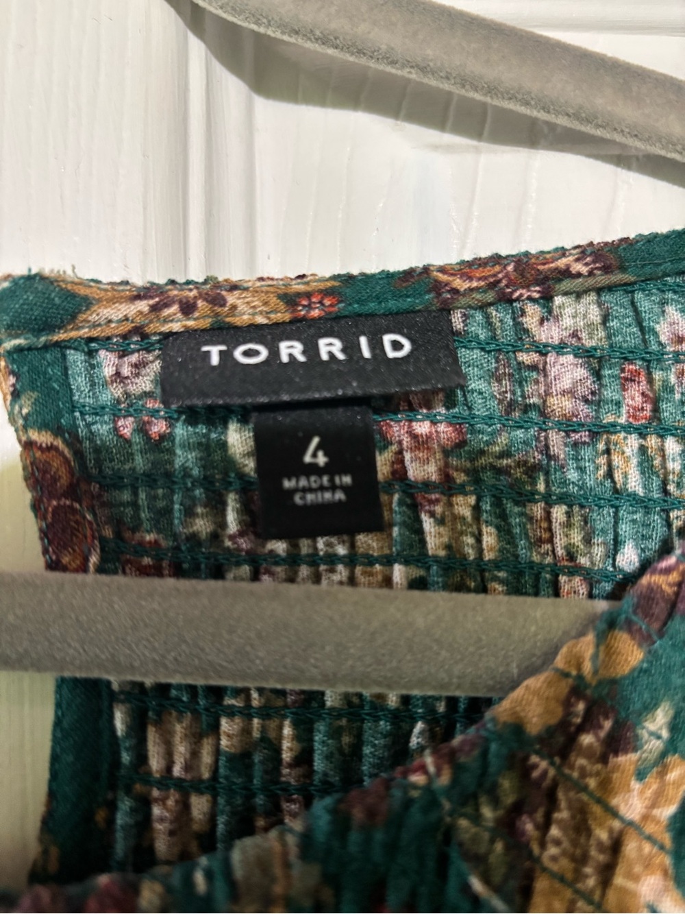 Torrid Teal Floral Smocked Blouse - Picture 4 of 5